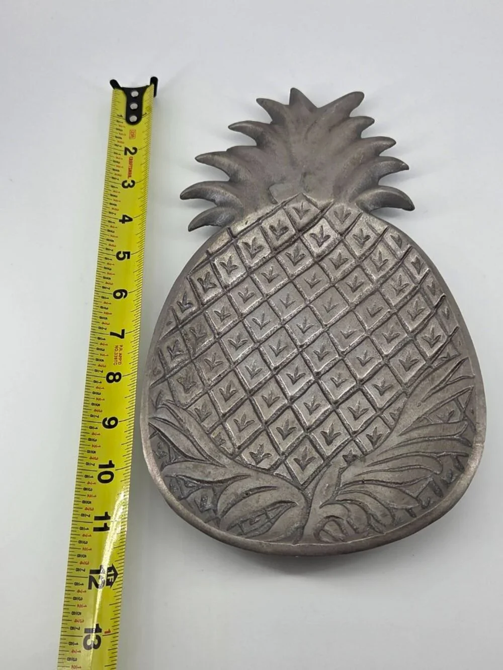 VTG Heavy Cast Metal Pineapple Dish 11